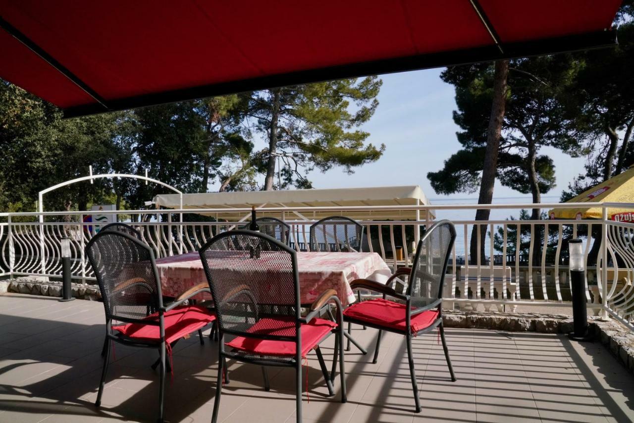 Sesar Apartments Krk - No. 1 Iva Krk Town Exterior photo